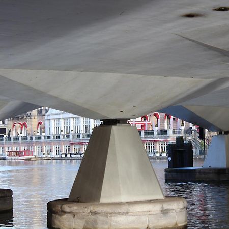 Houseboat Little Amstel Hotel อัมสเตอร์ดัม ภายนอก รูปภาพ