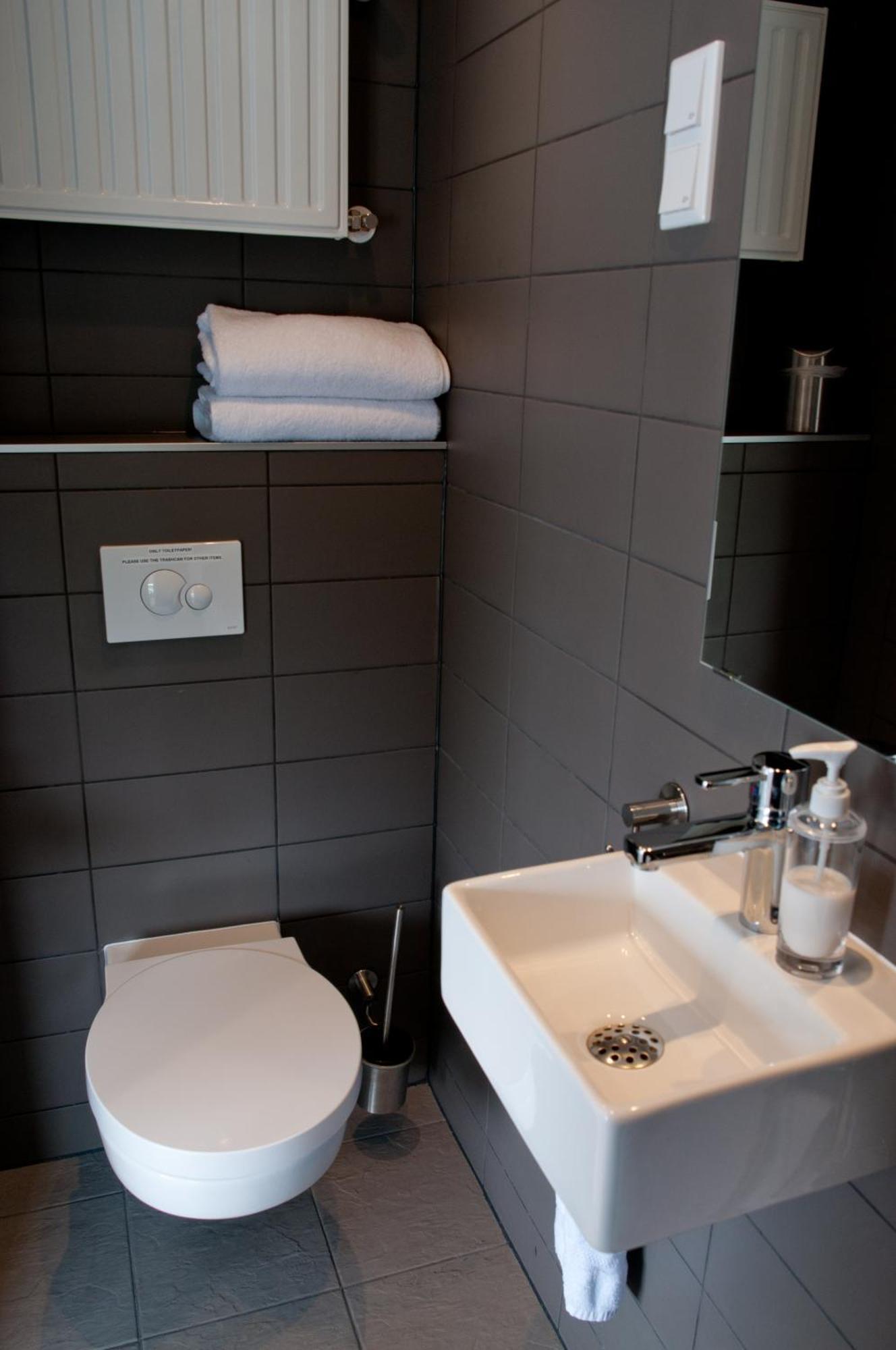Houseboat Little Amstel Hotel อัมสเตอร์ดัม ภายนอก รูปภาพ